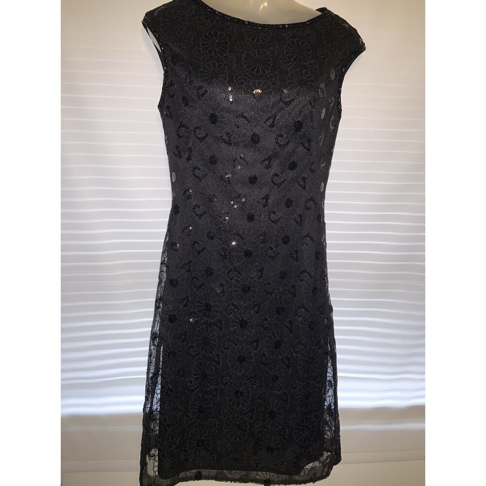 Sue Wong Size 6 Black Sequin Dress